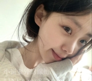 臉蛋可愛 勾魂的笑容讓人心跳加速😳  平時很少做愛 😍互動很有女友Fu~