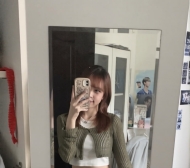 臉蛋精緻漂亮奶子Q軟粉色乳頭超敏感口技一流會深喉穴穴敏感很容易濕床上很會搖腰軟有