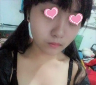 淫蕩騷妹，扭動誘人的胴體 挑逗你敏感的性神經