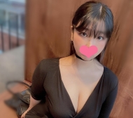 極騷女郎深度求插  早已腿開開擺好騷姿在等你  美乳翹臀性感亮麗~極品享受