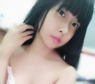俏皮可愛的學生正妹 水汪汪的大眼睛
