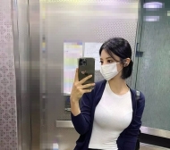 櫃姐 長相沒有很出眾 大眾臉 #本身的氣質很棒