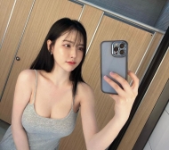 小若  163cm  45kg D 25歲              皮膚白 口交超厲害性感嫵媚