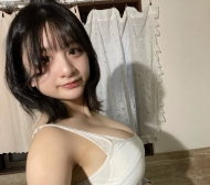 映安 158.D.52.21歲 圓圓小臉蛋，身材超飽滿，