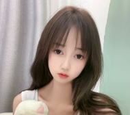 可人   158/C/46/20歲  嬌小挺翹的鼻樑 可愛精緻