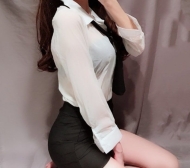 奶茶火辣的身材 天使的臉蛋  甜美性感的外型 超誘人的身姿  性感誘人長腿 床上技術純
