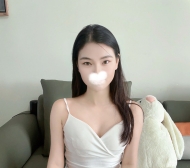 云云 162.48.C.27歲   #熟女 少婦很氣質  胸部很白