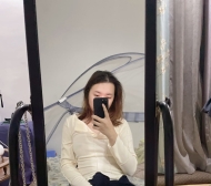 玫玫  163cm  C奶  47kg  31歲  地區：#新竹  #牙醫助理 最近手頭取錢偷偷下海 喜歡的