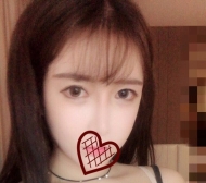 大奶風騷的日系女優    皮膚白而細膩  誘人的身材